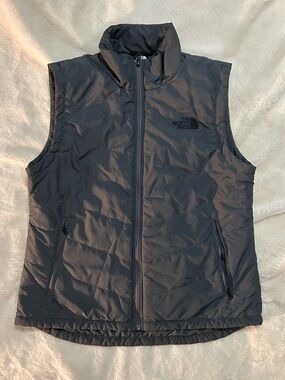 North Face Women’s Tamburello Puffer Vest NWOT SZ Medium